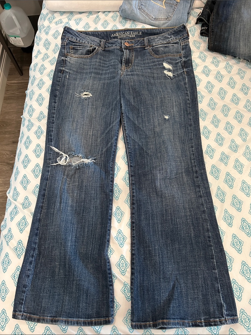 American Eagle Outfitters Women's Size 14 Jeans Bundle- 3 pairs - Picture 7 of 12